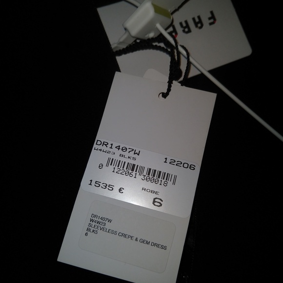 New with Tags Christopher Kane Black Crepe and Gem Dress 6UK/2US - Picture 4 of 8